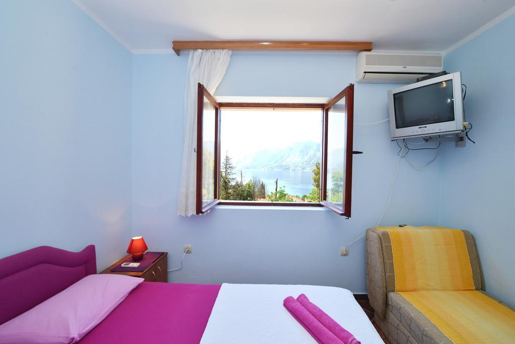 B & M Apartments Kotor Room photo