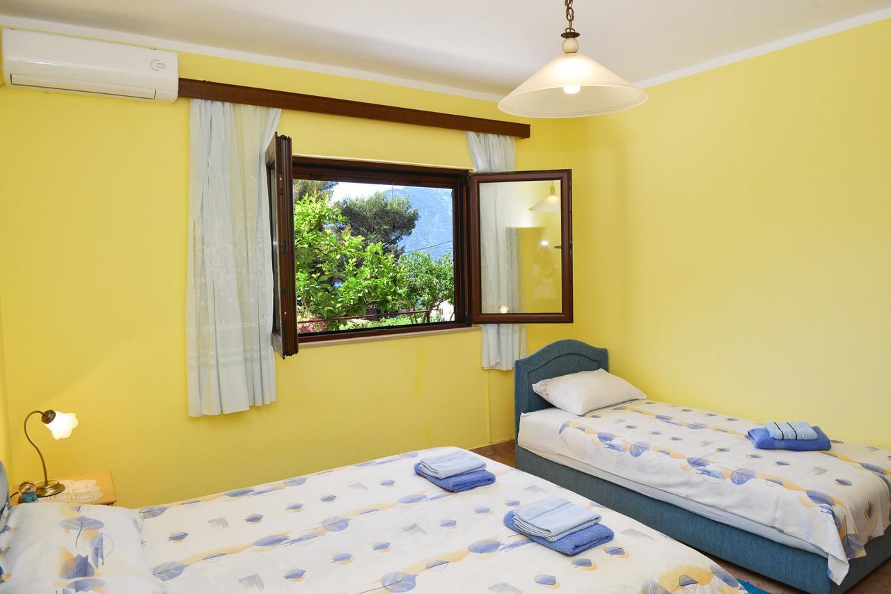 B & M Apartments Kotor Exterior photo