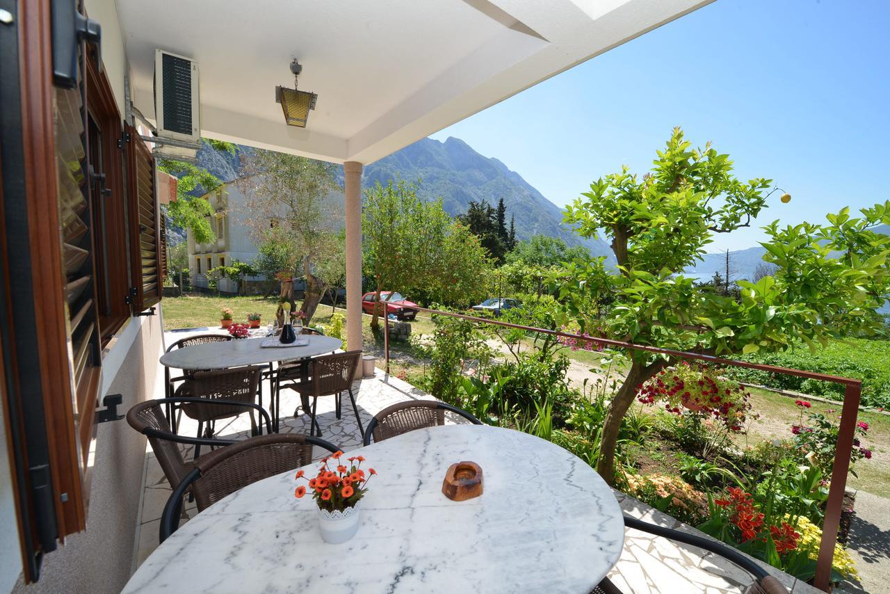 B & M Apartments Kotor Exterior photo